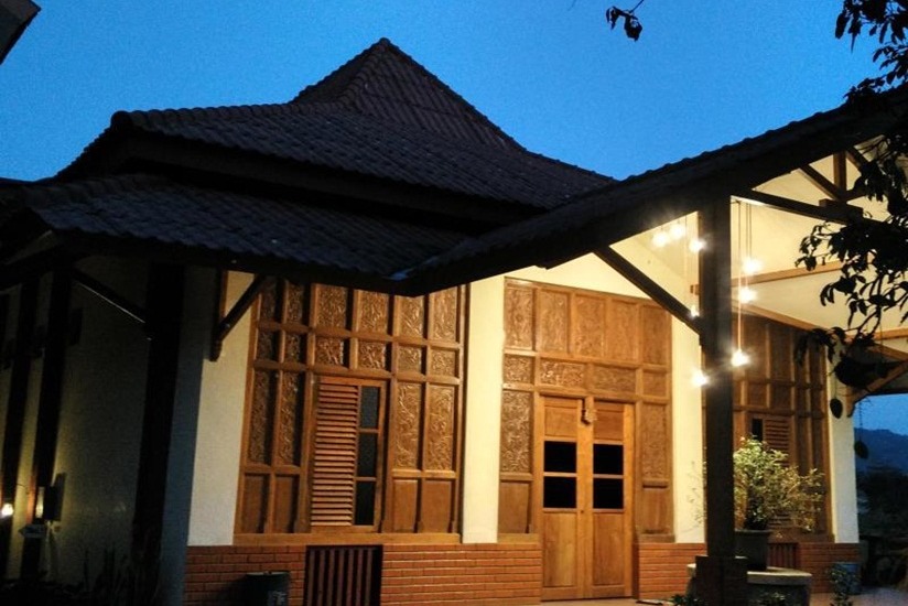 Srikandi Hotel & Restaurant