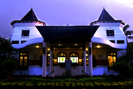Kartika Wijaya Hotel