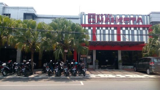 Hotel Mahkota Lamongan I