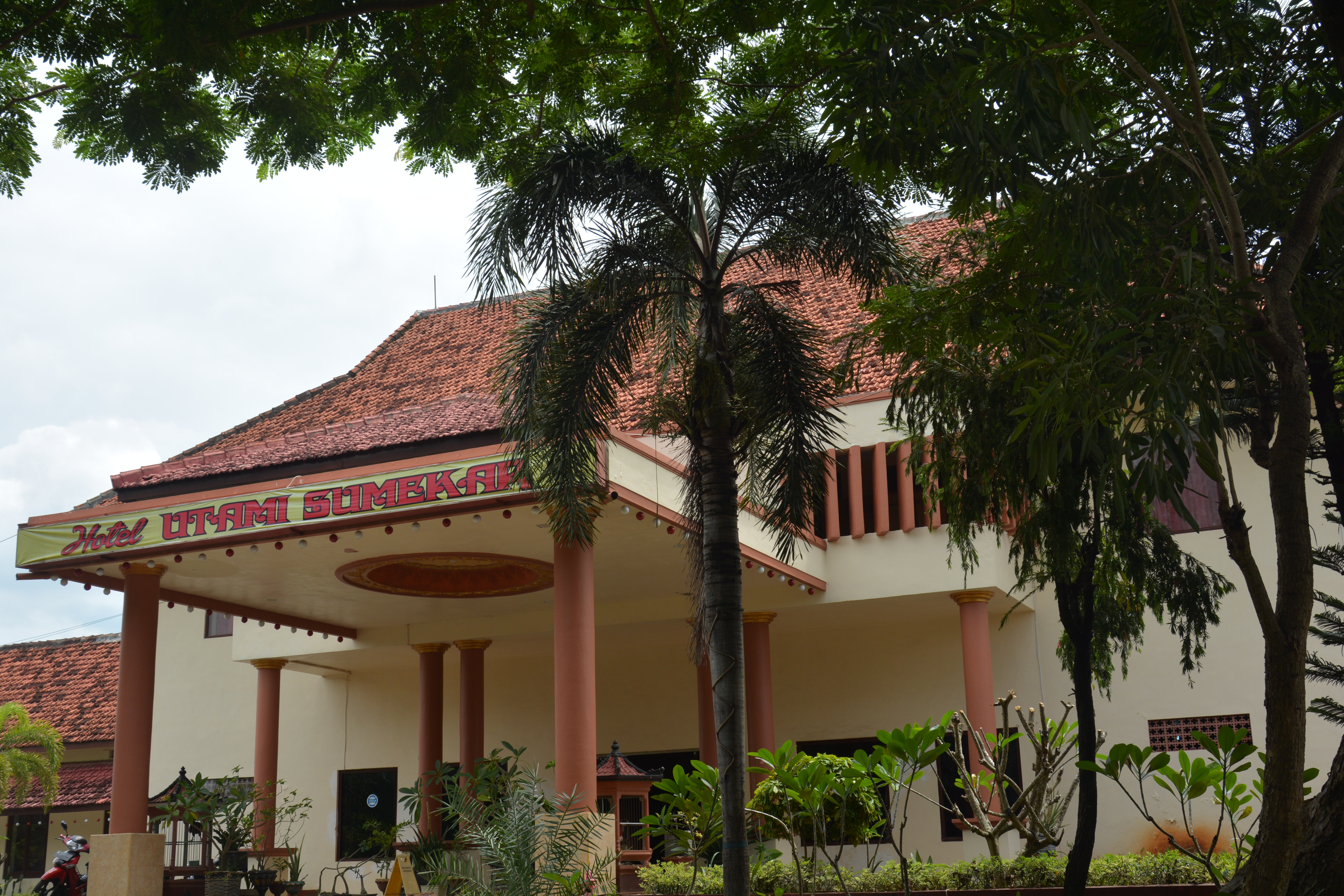 Utami Sumekar Hotel